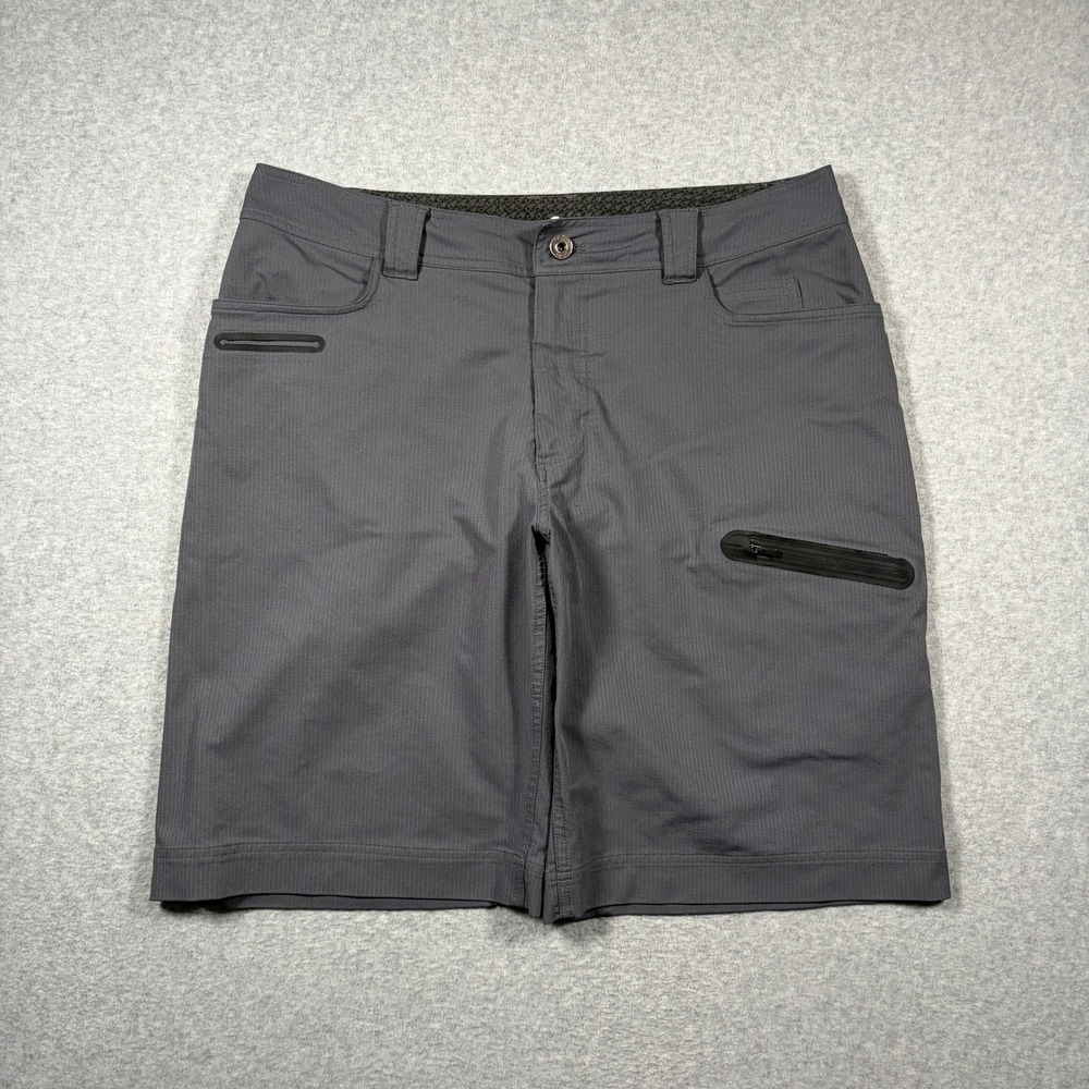 Lululemon Cadence Commute Shorts Men 38 Gray Pinstripe Cargo Athletic 12" Inseam